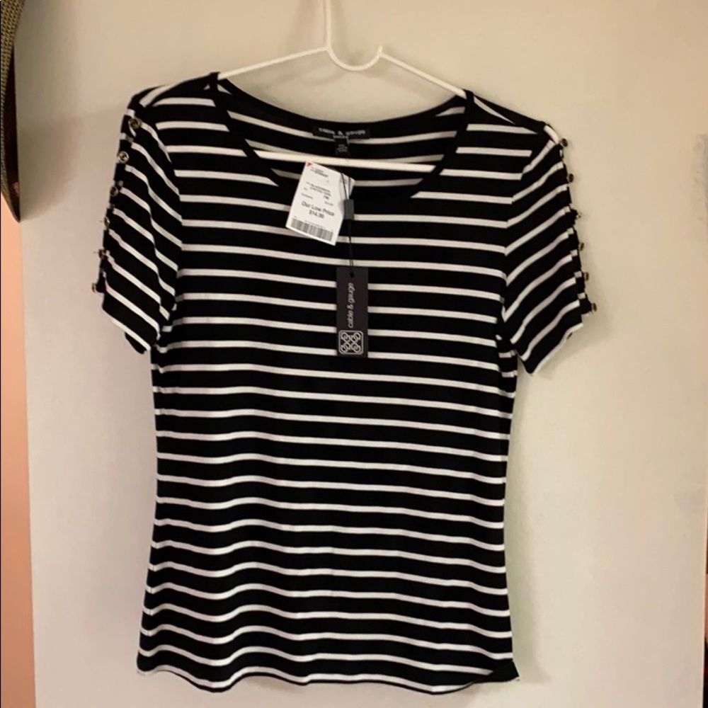 Short sleeve shirt